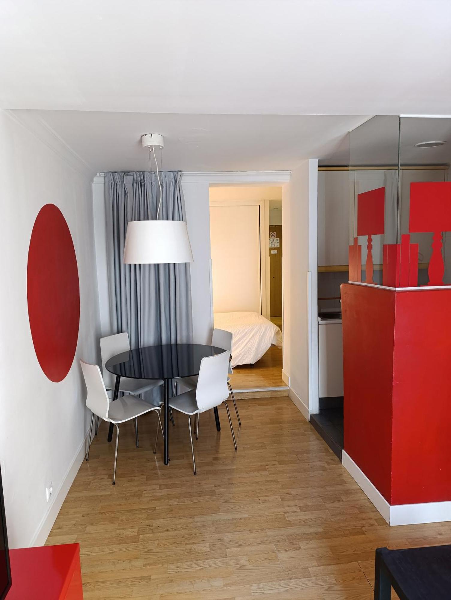 Apartamento En Huertas Madrid Exterior photo