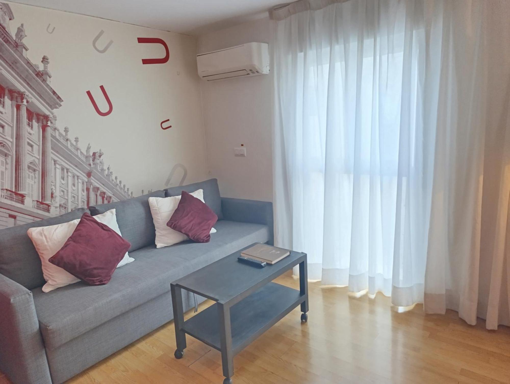 Apartamento En Huertas Madrid Exterior photo